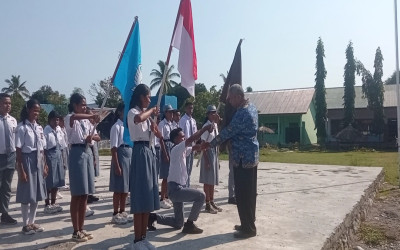 Paket No 3 Resmi Dilantik Jadi Ketua dan Wakil Ketua OSIS SMANSA AMBAL di Momen Sumpah Pemuda.